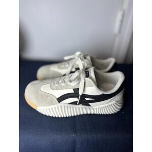 De Florance Platform Sneakers | Women’s 6.5 | Cream Black Chunky Retro Casual